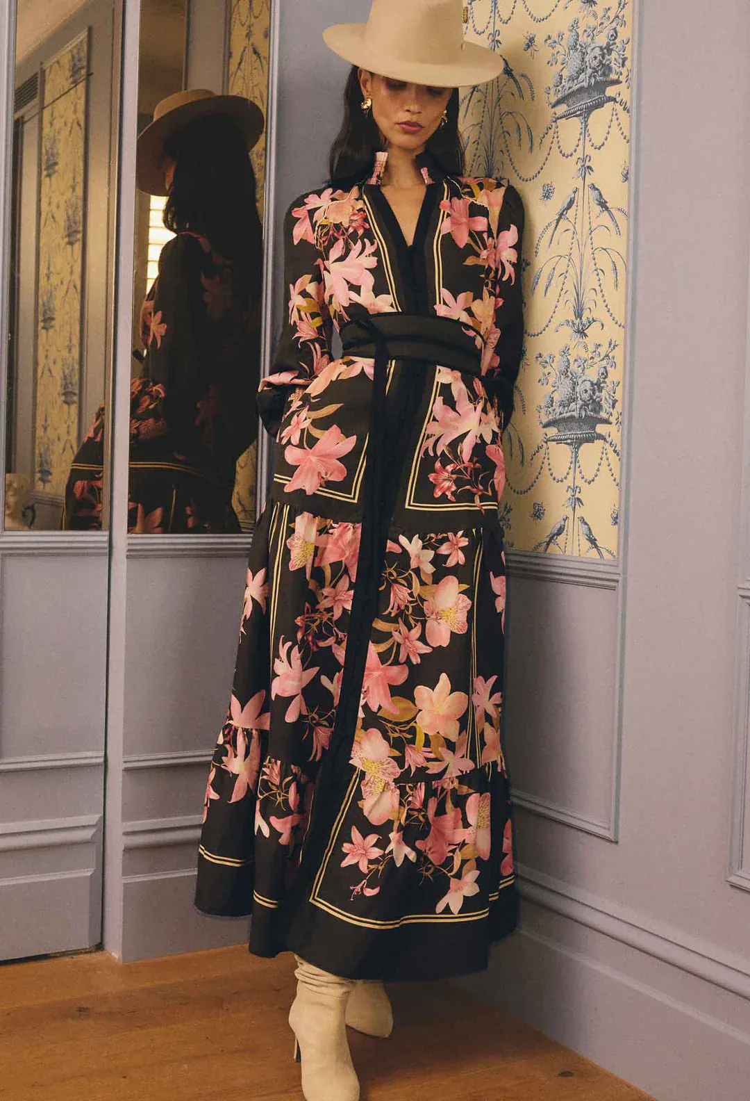 ADINE MAXI DRESS IN OBSIDIAN BLOOM - Image 3