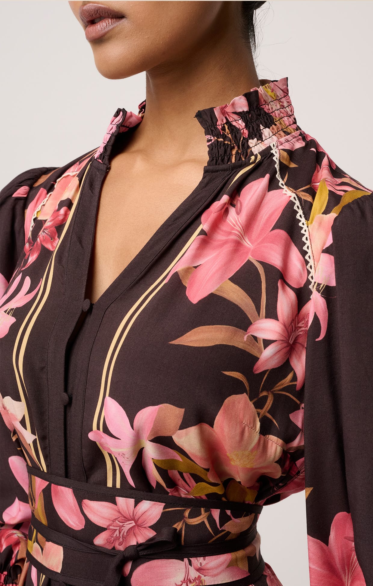 ADINE MAXI DRESS IN OBSIDIAN BLOOM - Image 7