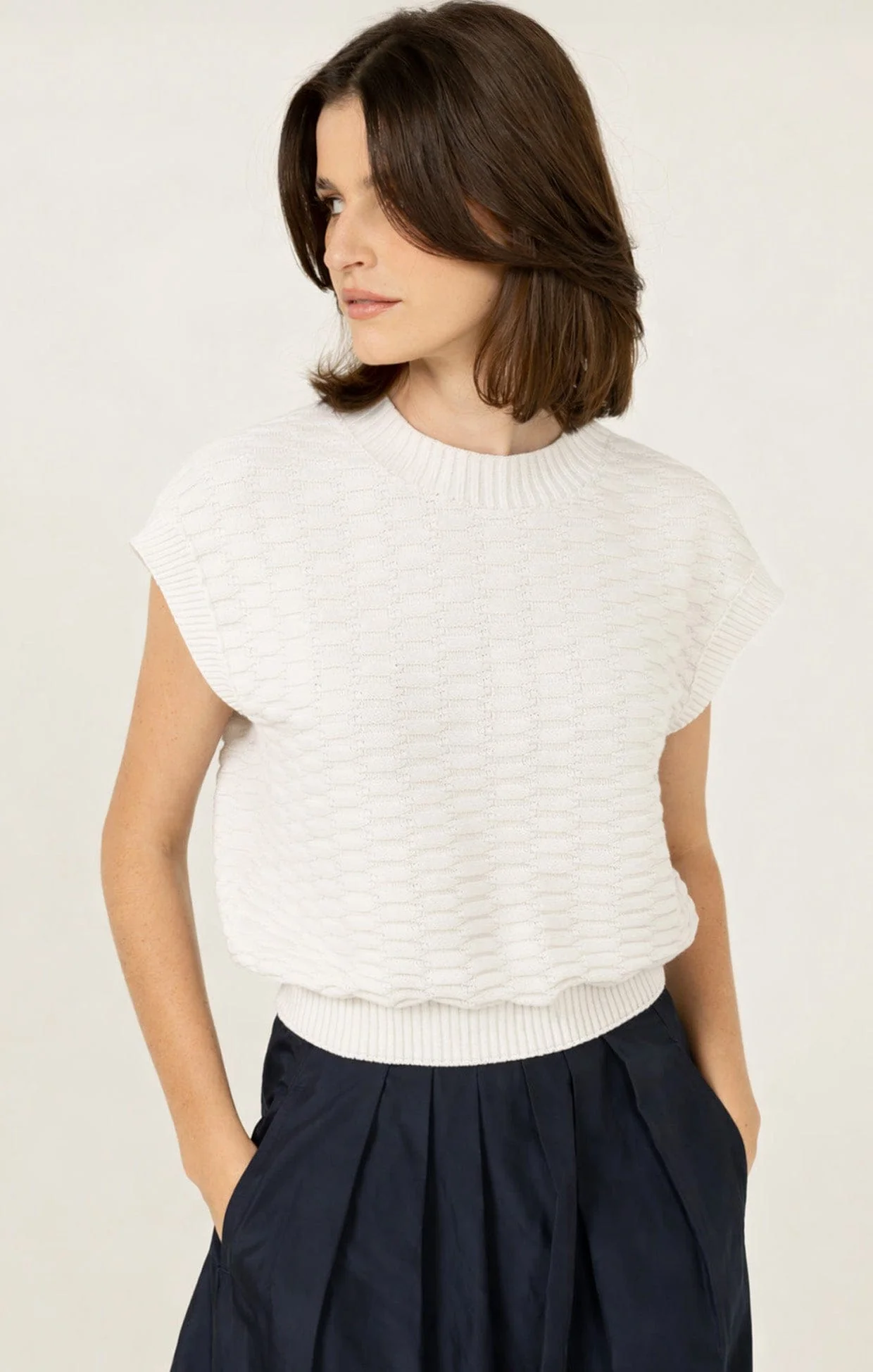 BUBBLE KNIT TOP IN IVORY - Image 6