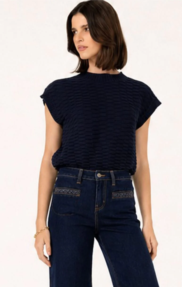 BUBBLE KNIT TOP IN NAVY - Image 6