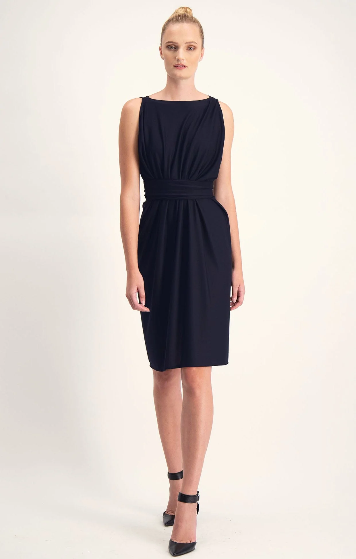 COLUMN DRAPE DRESS IN NAVY