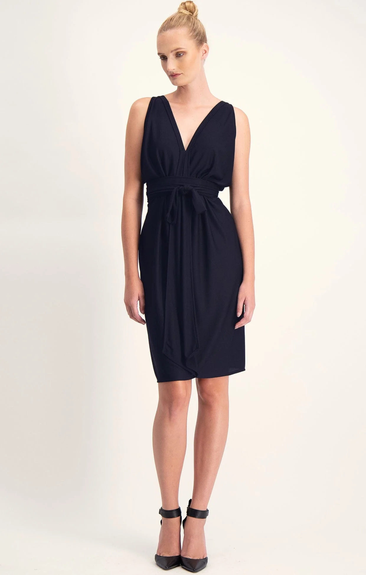 COLUMN DRAPE DRESS IN NAVY - Image 2