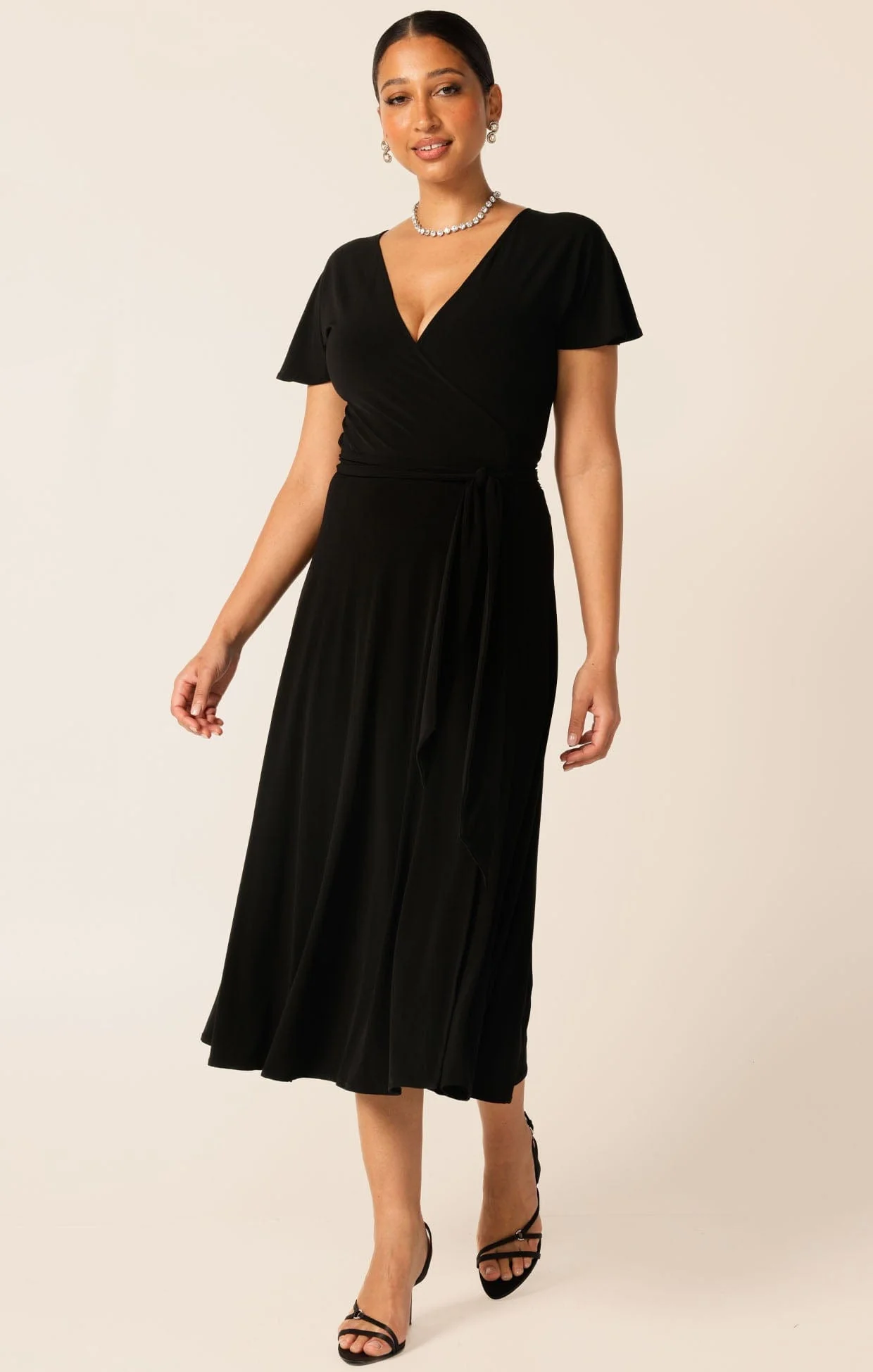 FLUTE SLEEVE REVERSE WRAP IN BLACK - Image 4