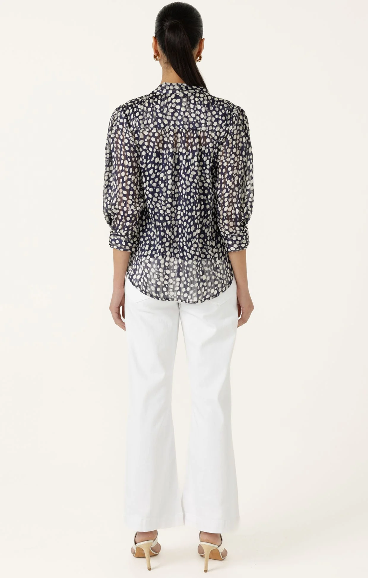 GABRIELLE BLOUSE IN NAVY - Image 7