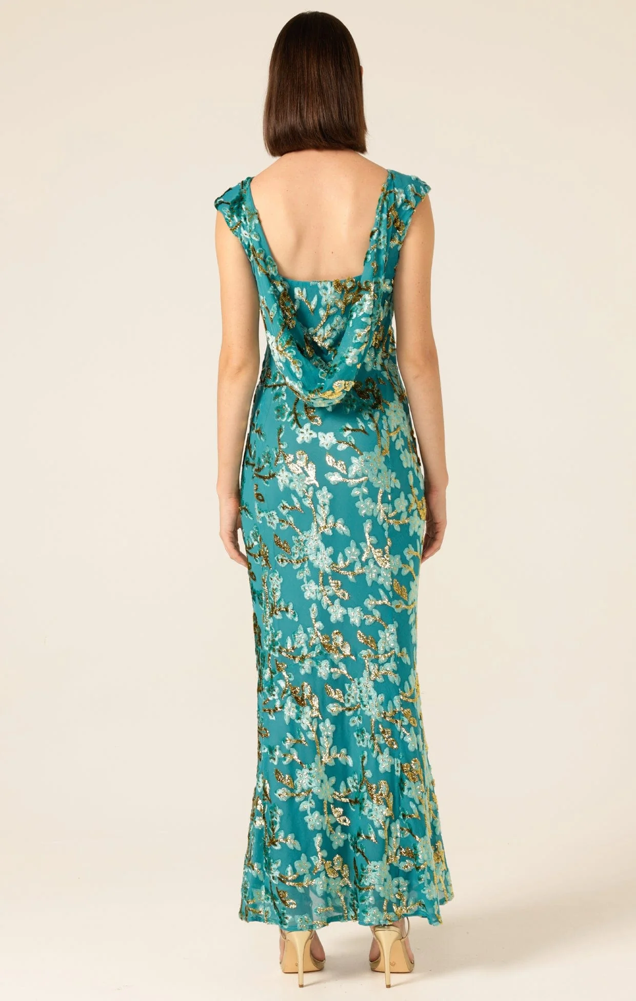 HEAVENLY HEIGHTS MAXI DRESS IN TURQUOISE - Image 10