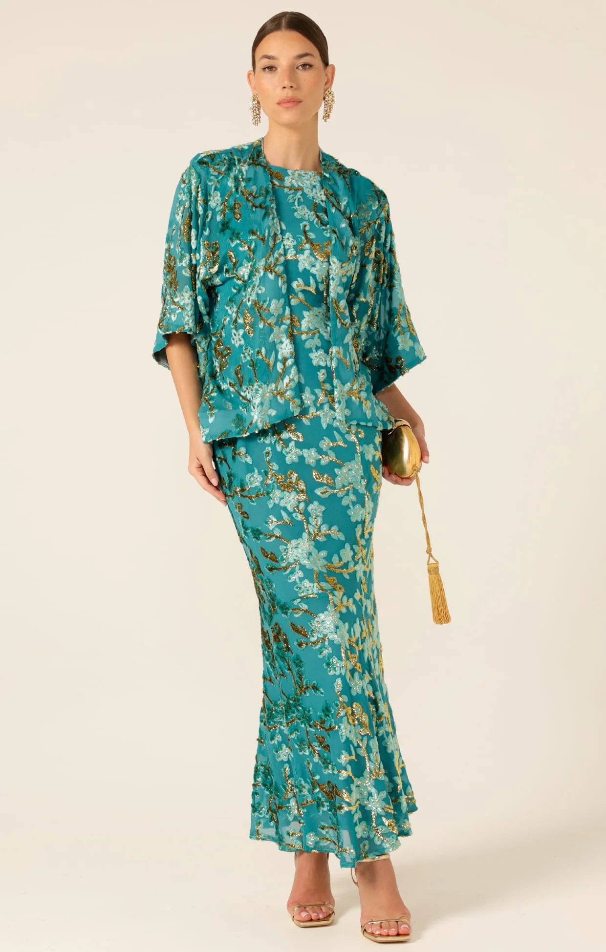 HEAVENLY HEIGHTS MAXI DRESS IN TURQUOISE - Image 4