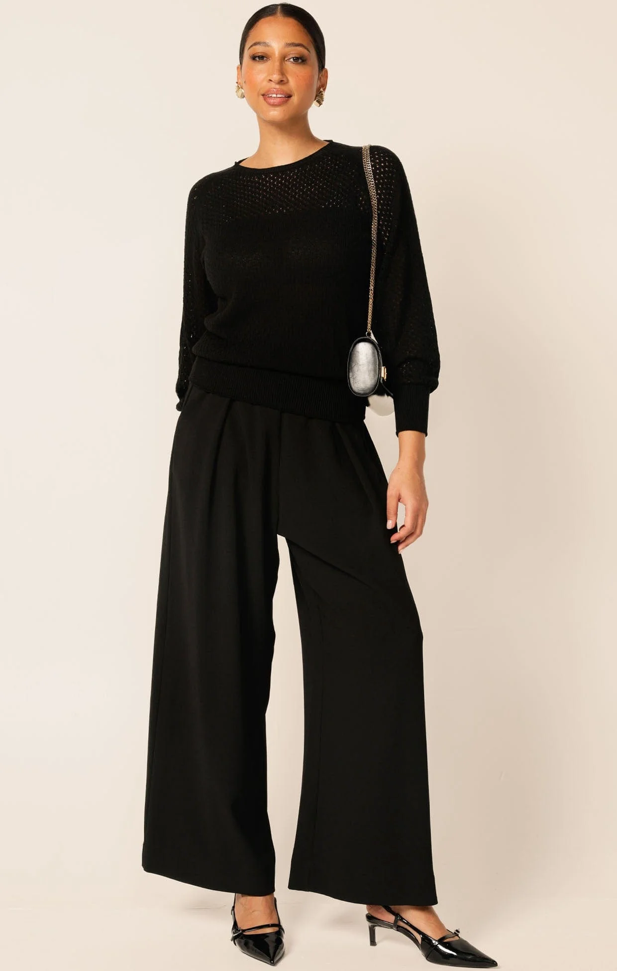 LONG SLEEVE RIPPLE KNIT TOP IN BLACK - Image 4