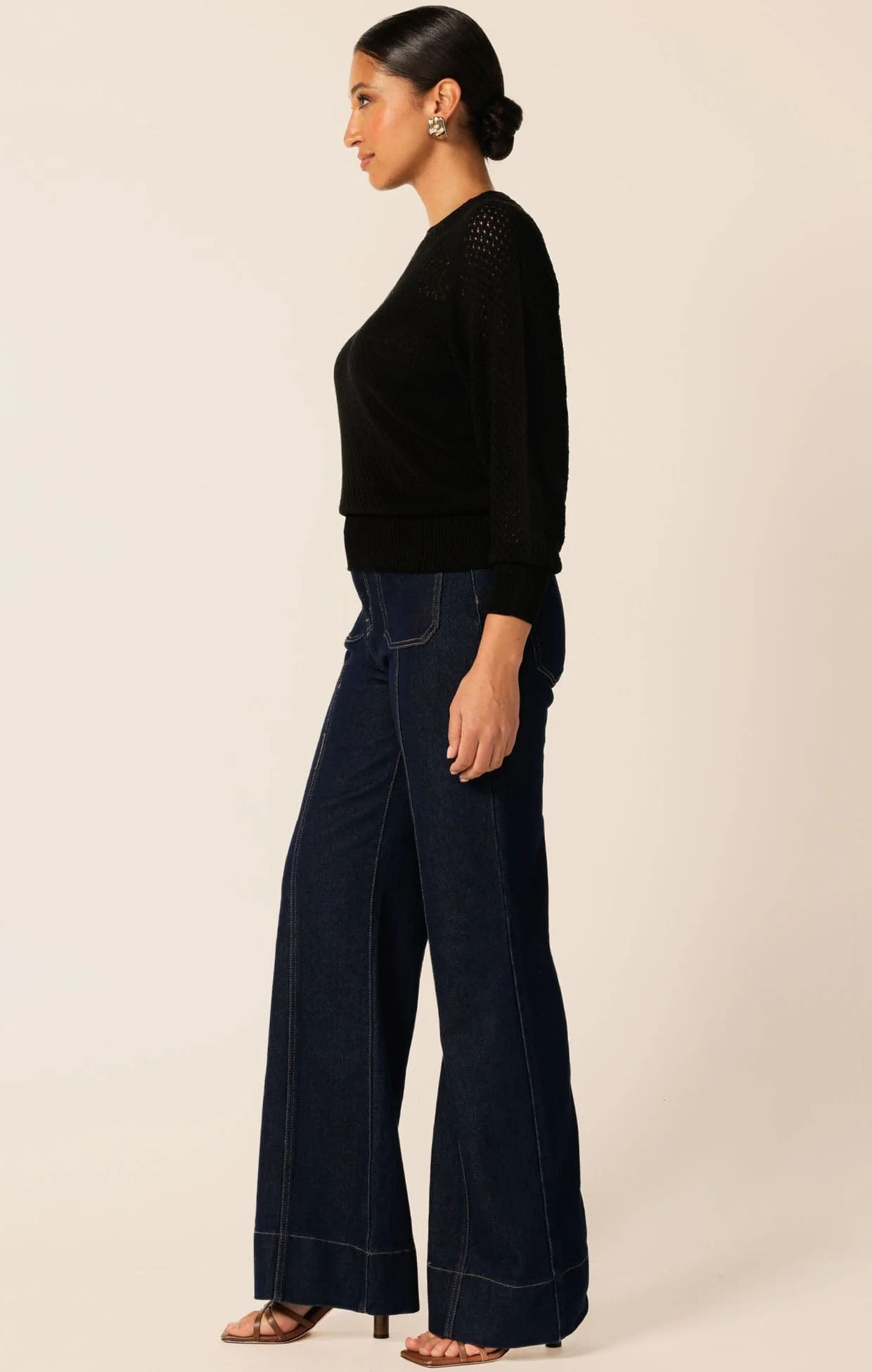 LONG SLEEVE RIPPLE KNIT TOP IN BLACK - Image 7