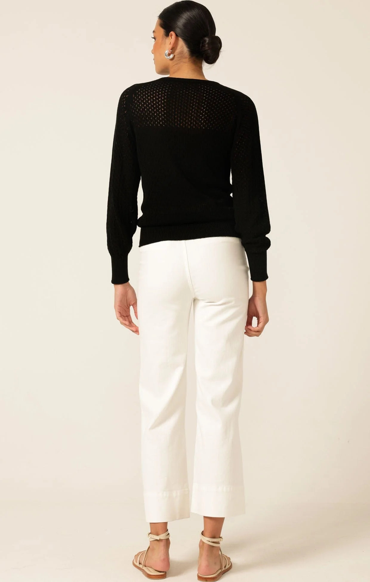 LONG SLEEVE RIPPLE KNIT TOP IN BLACK - Image 8