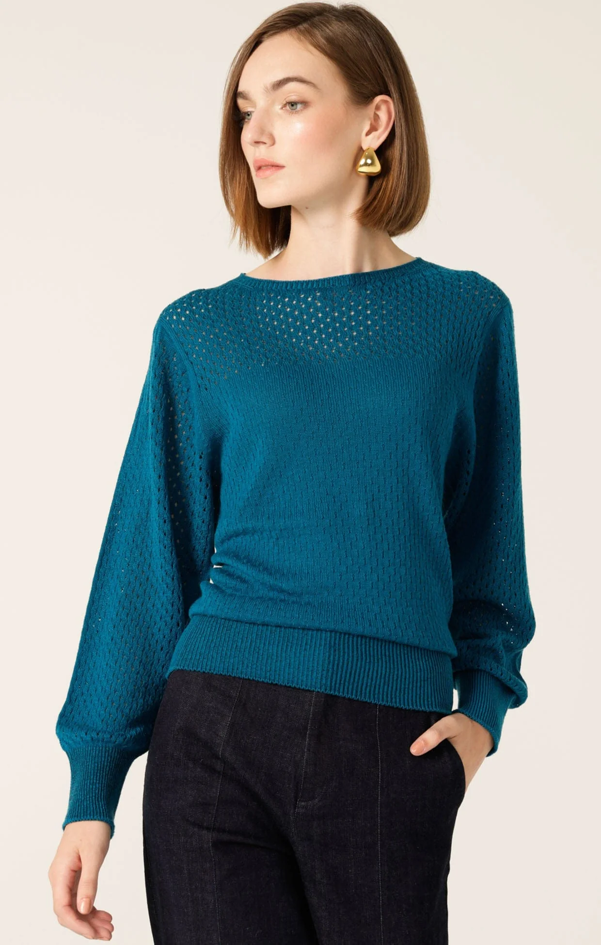 LONG SLEEVE RIPPLE KNIT TOP IN CERULEAN BLUE - Image 7