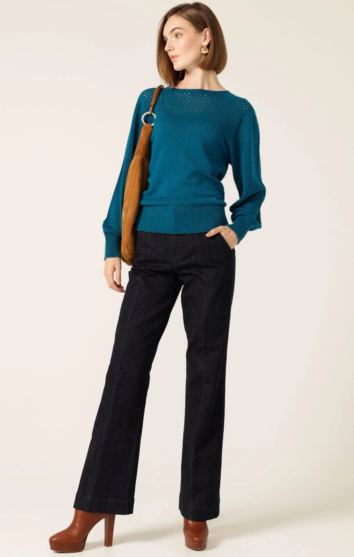LONG SLEEVE RIPPLE KNIT TOP IN CERULEAN BLUE - Image 8