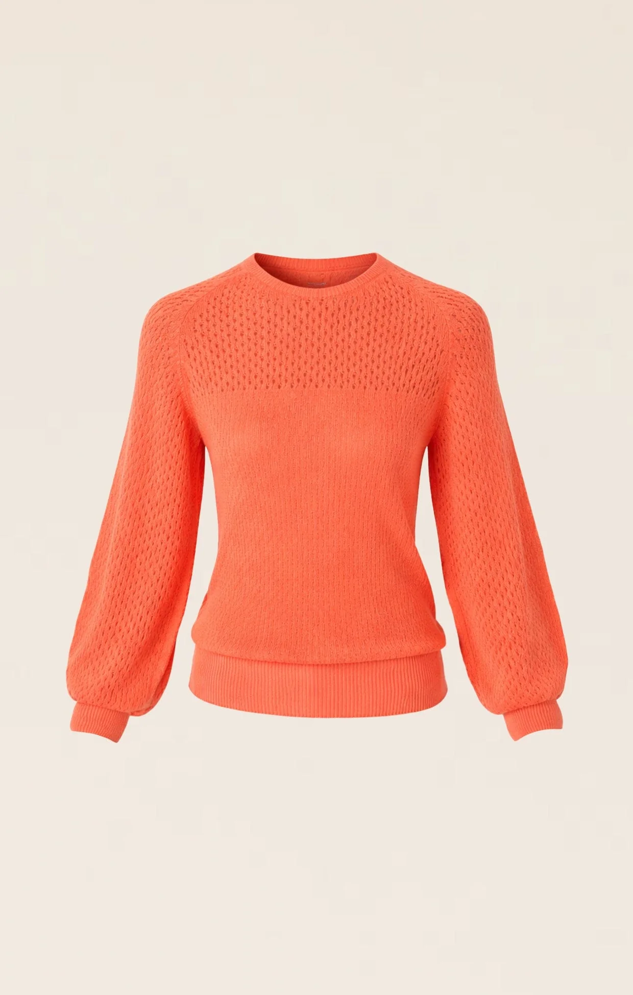 LONG SLEEVE RIPPLE KNIT TOP IN CORAL - Image 9