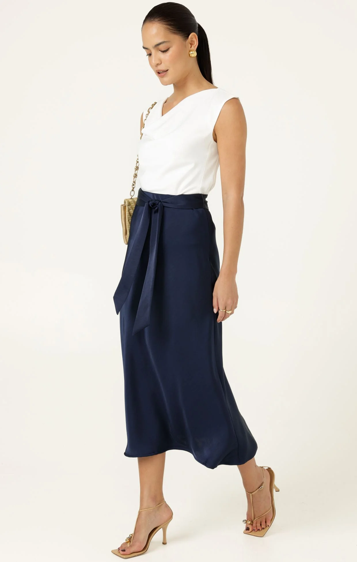 LUXE BIAS MIDI SKIRT IN NAVY - Image 4