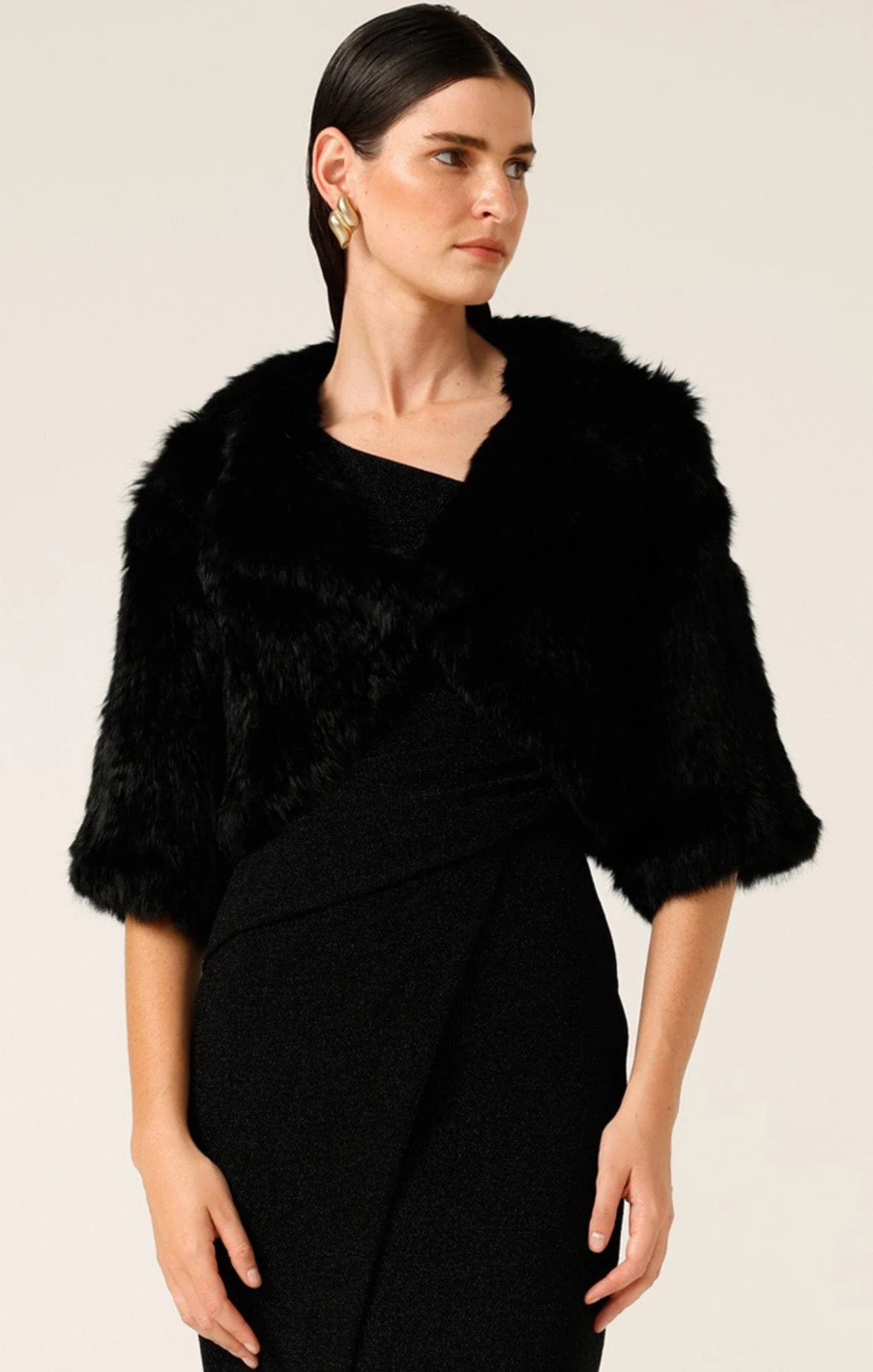 LUXE FUR BOLERO IN BLACK - Image 4