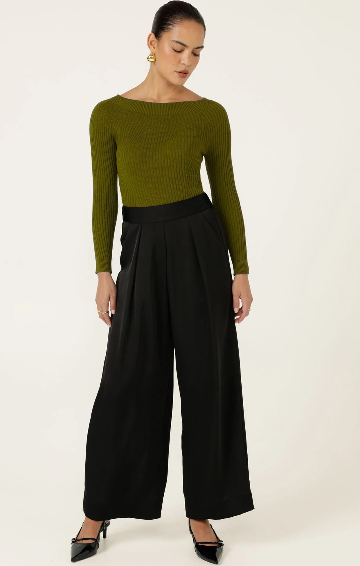 LUXE PLEATED TROUSER IN BLACK - Image 6