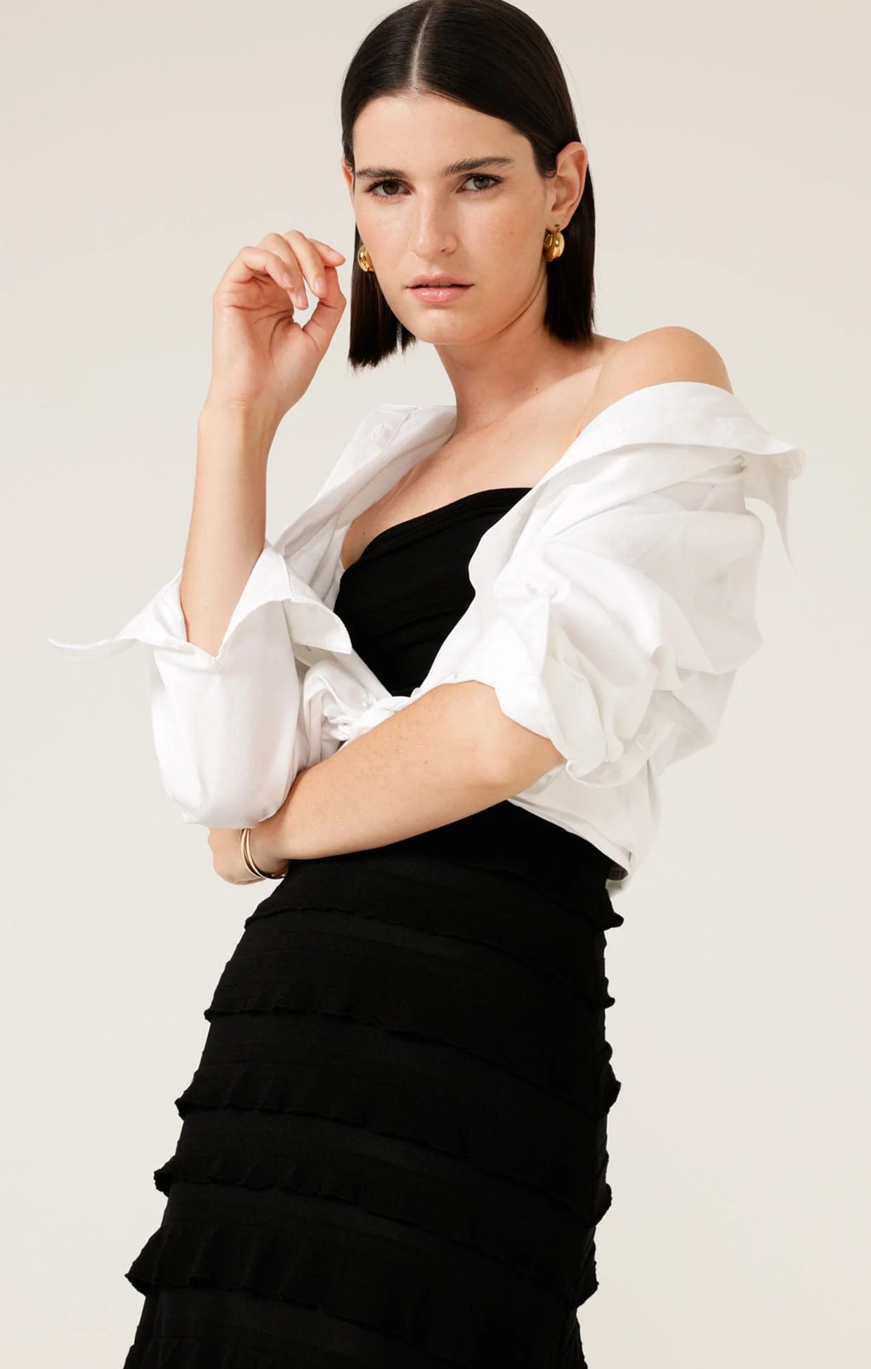 MADDISON MAXI DRESS IN BLACK - Image 9