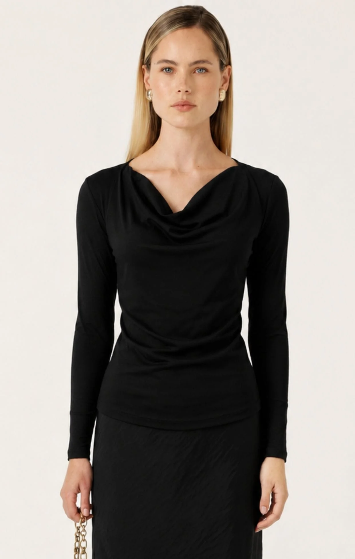 MILDA COWL TOP IN BLACK - Image 2
