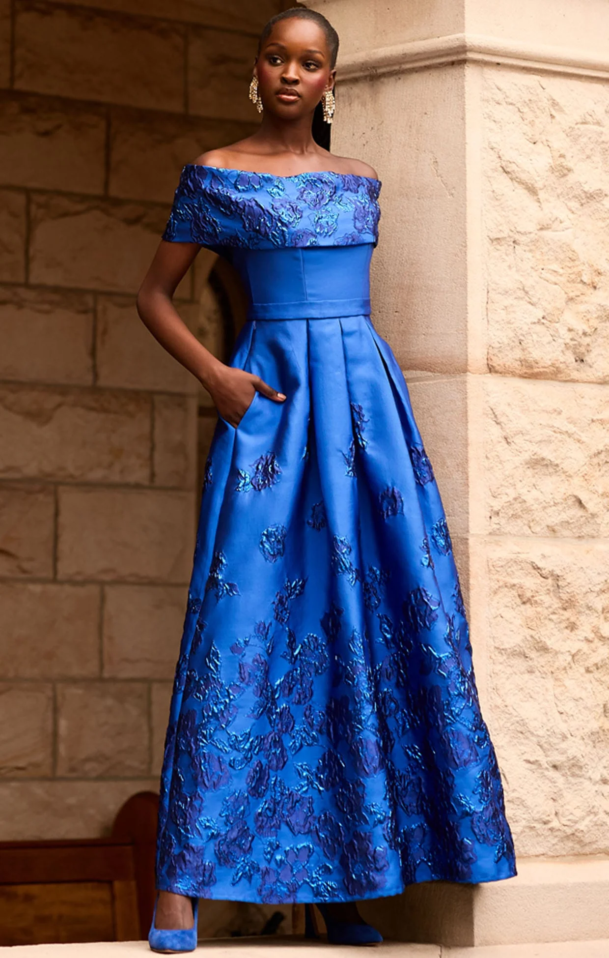 PIALLE GOWN - Image 4