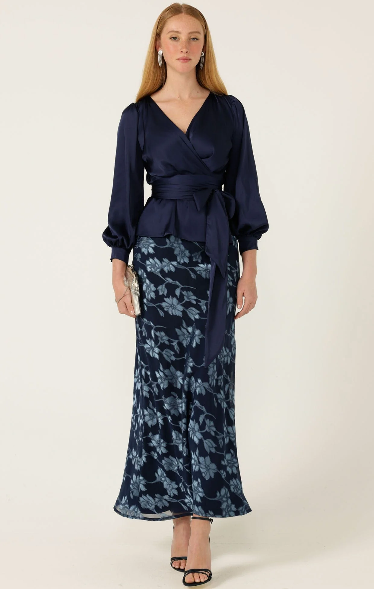 SATIN FAUX WRAP TOP IN NAVY - Image 6