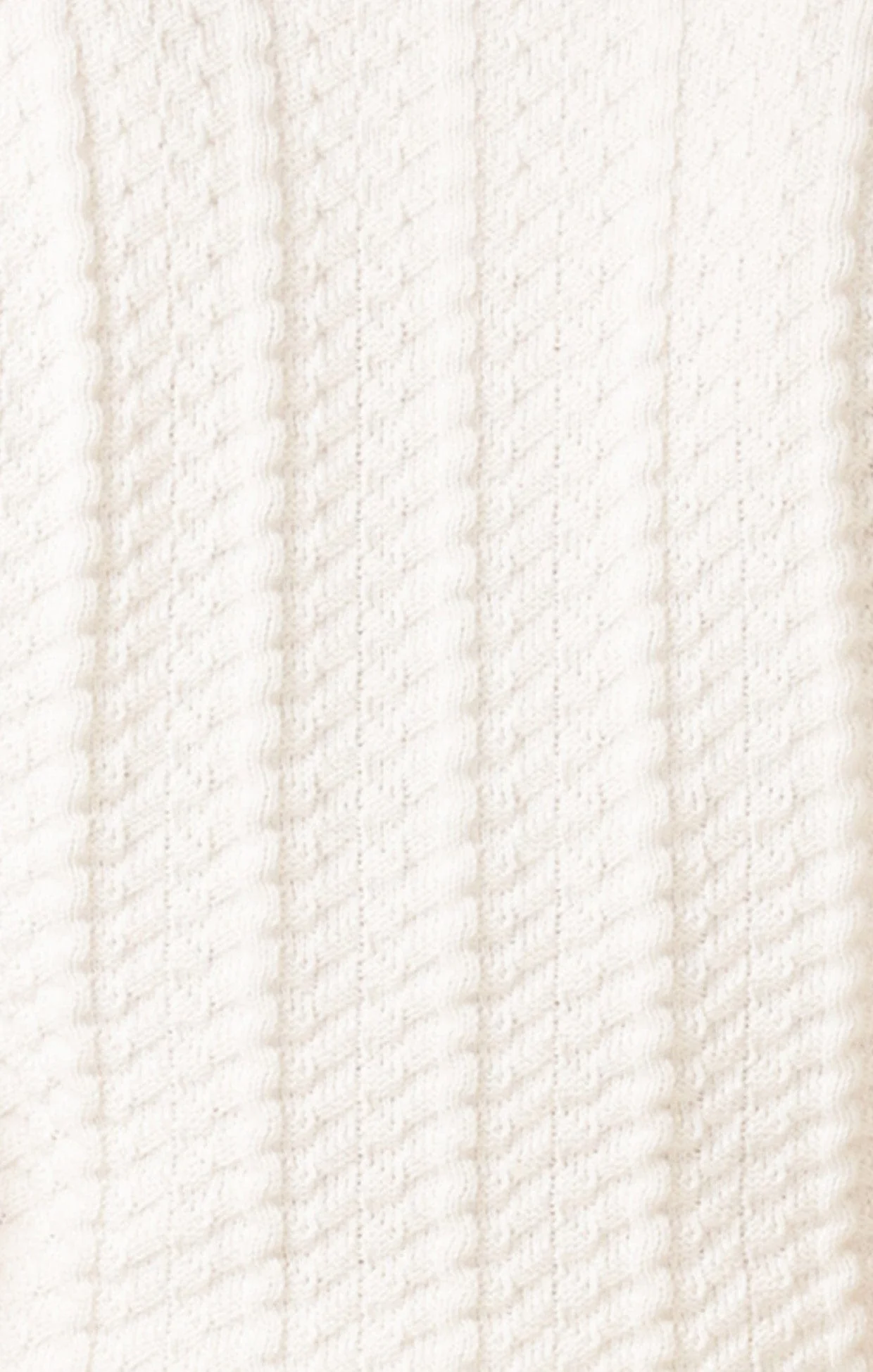 SHORT SLEEVE CHEVRON KNIT TOP IN IVORY - Image 10