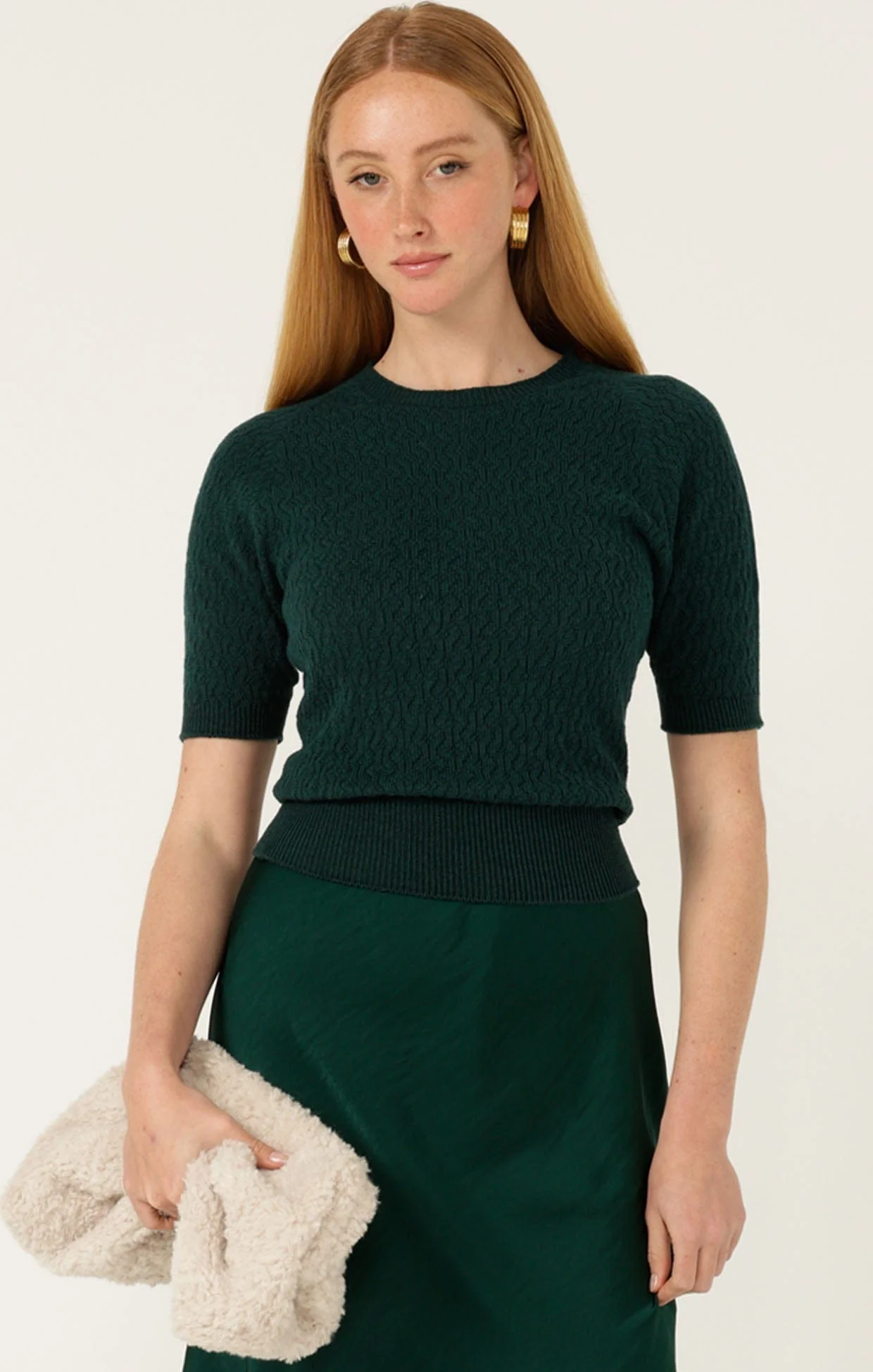 SHORT SLEEVE GROVE KNIT TOP IN FOREST - Image 7