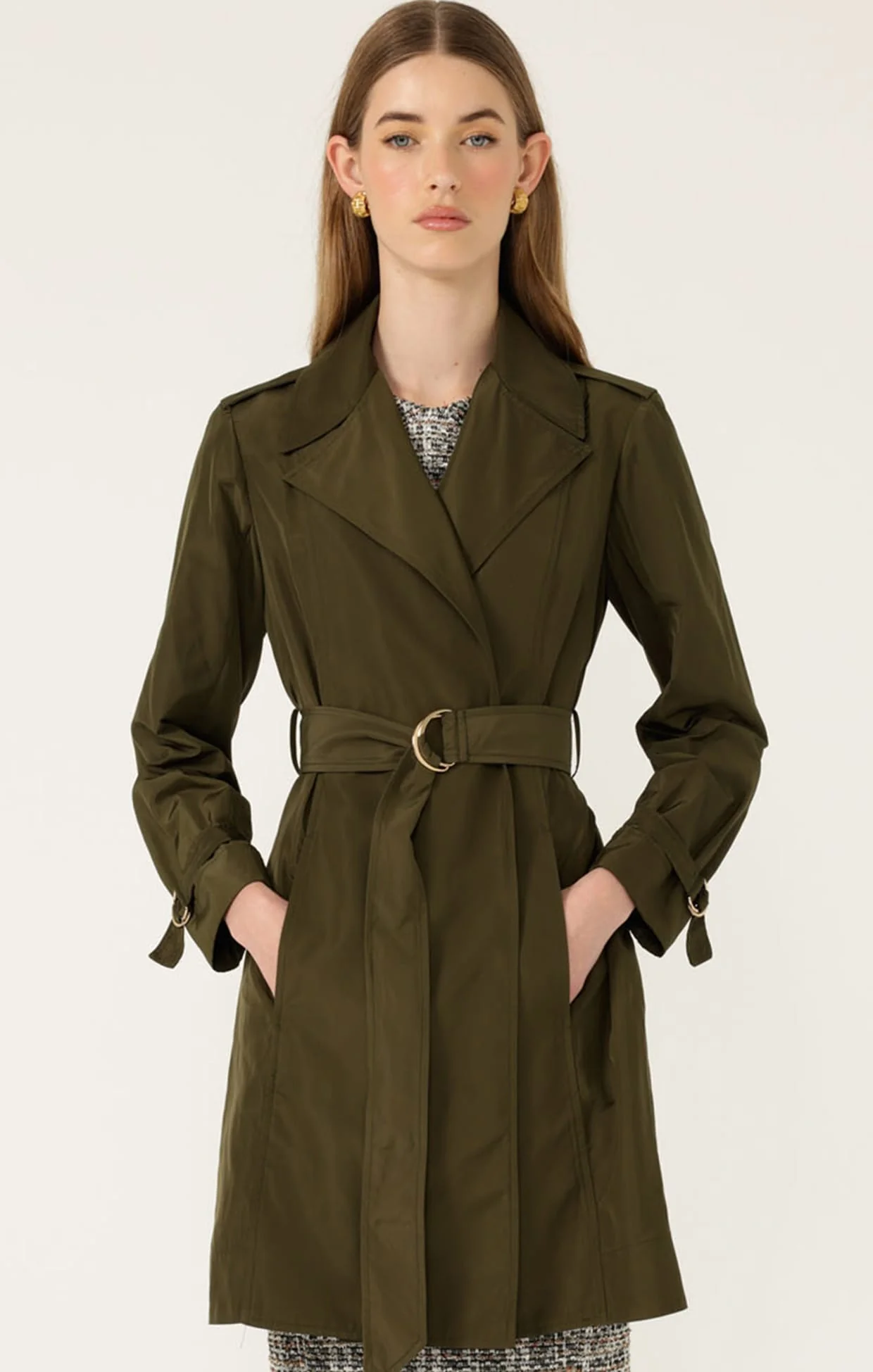 STREAMLINED TRENCH