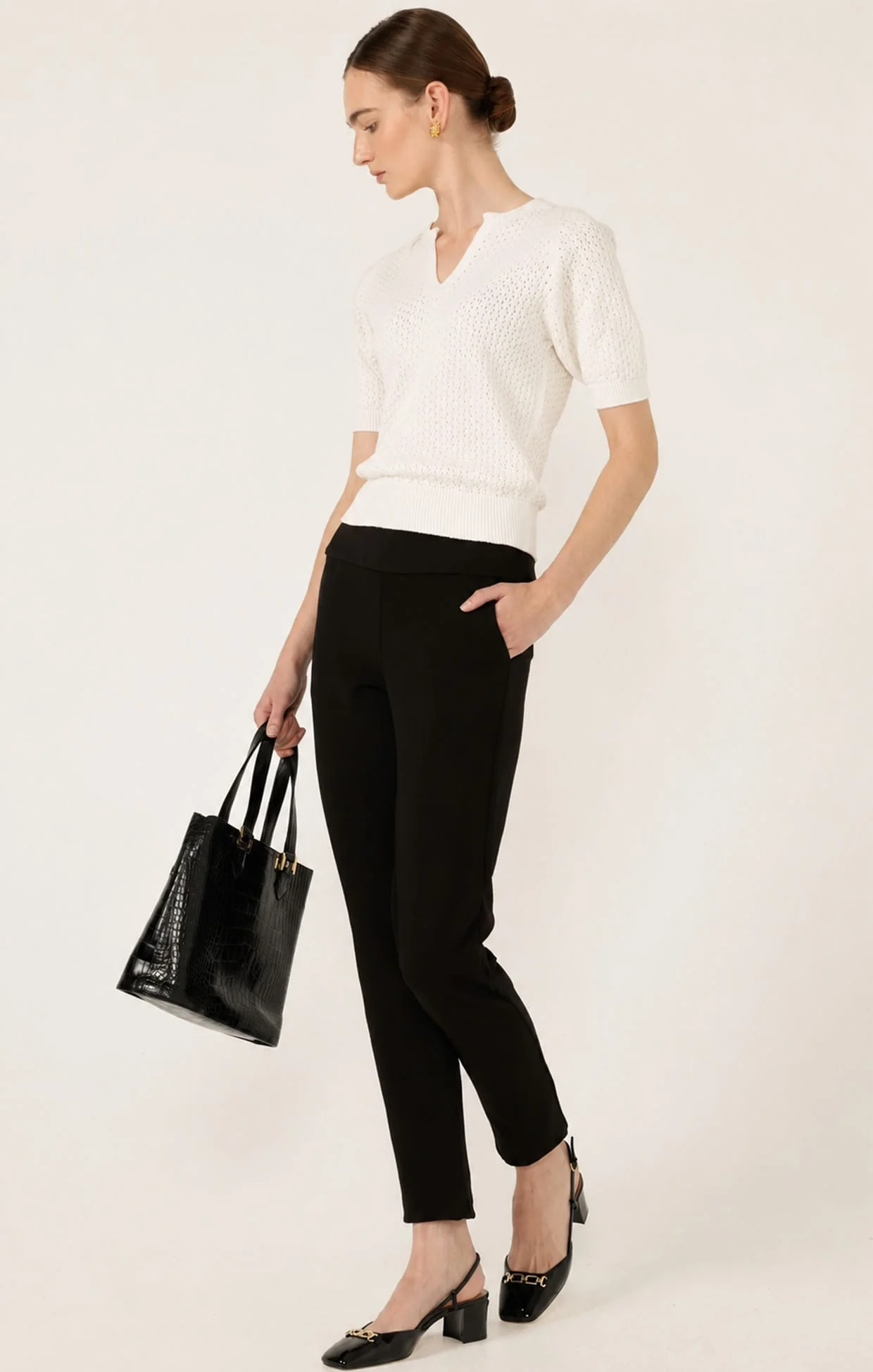 TAPERED LEG PANT IN BLACK - Image 13