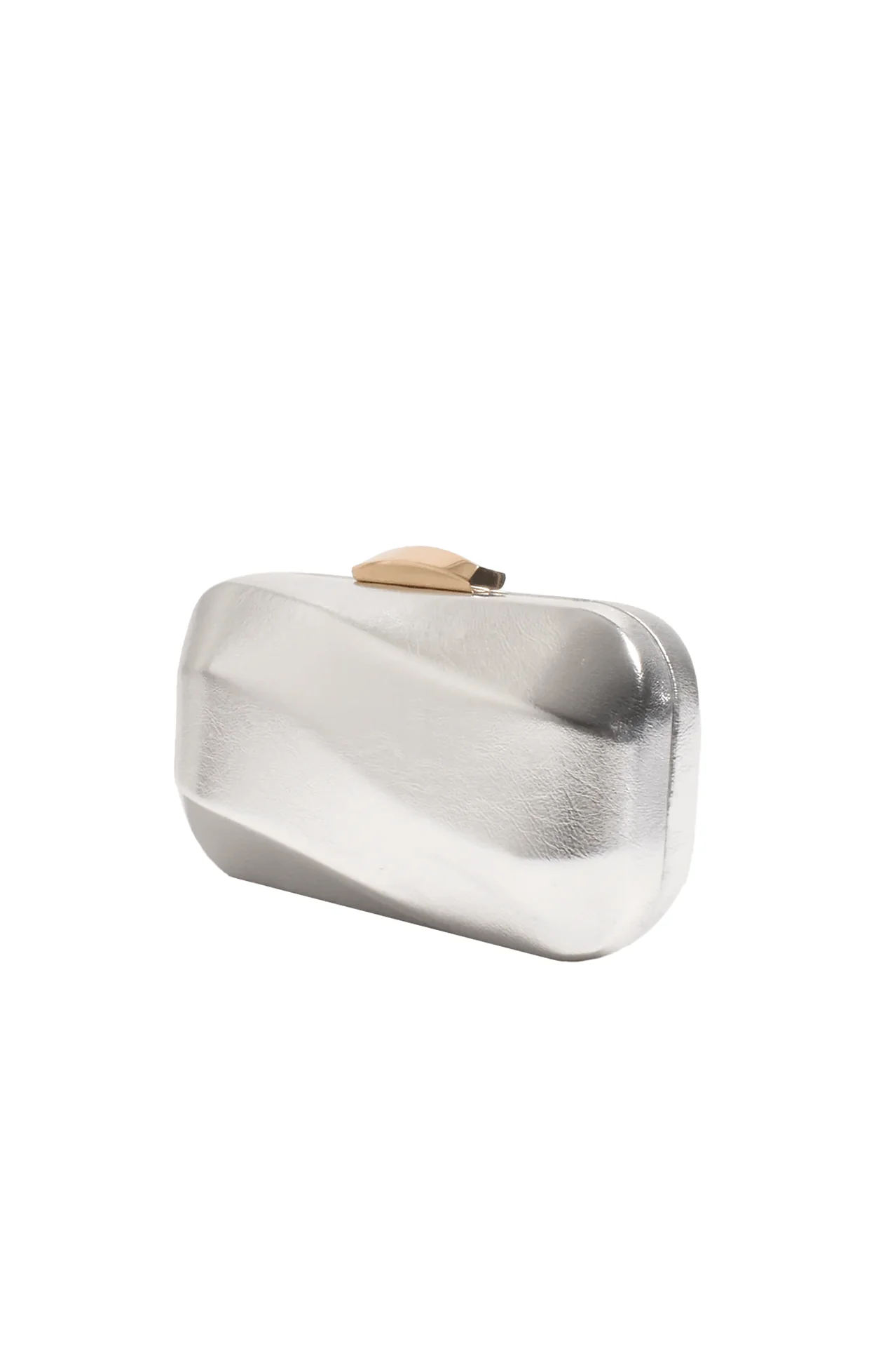 WAVY STRUCTURED METALLIC CLUTCH BAG IN SILVER - Image 2